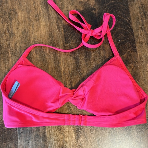 Aerie bathing suit top. - Picture 5 of 6